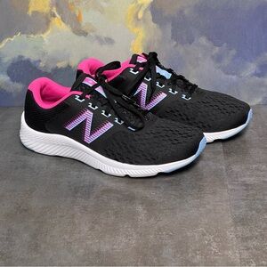 New Balance DRFT Women's Wide Black Running Shoes Size 8.5D